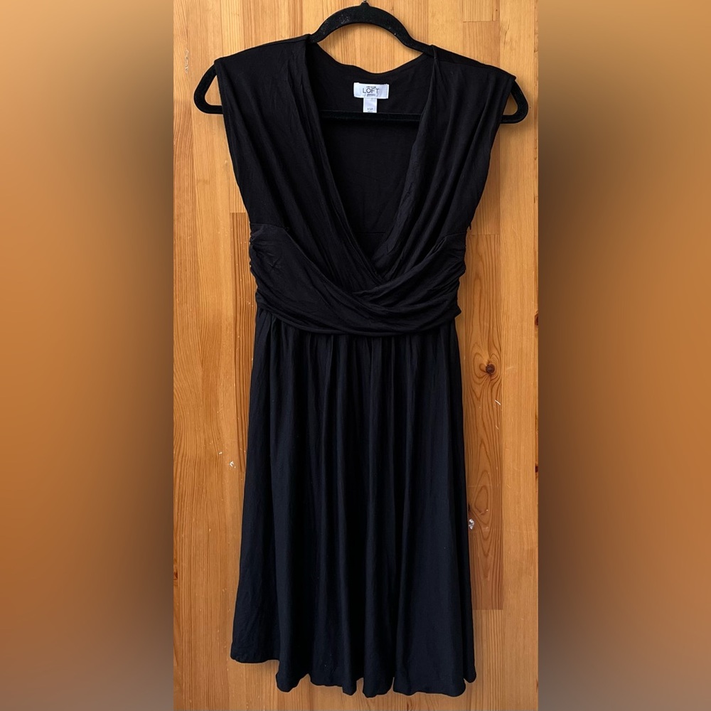 Ann Taylor LOFT Petite Women's Black V-Neck Soft Tank Top Dress - Size XSP